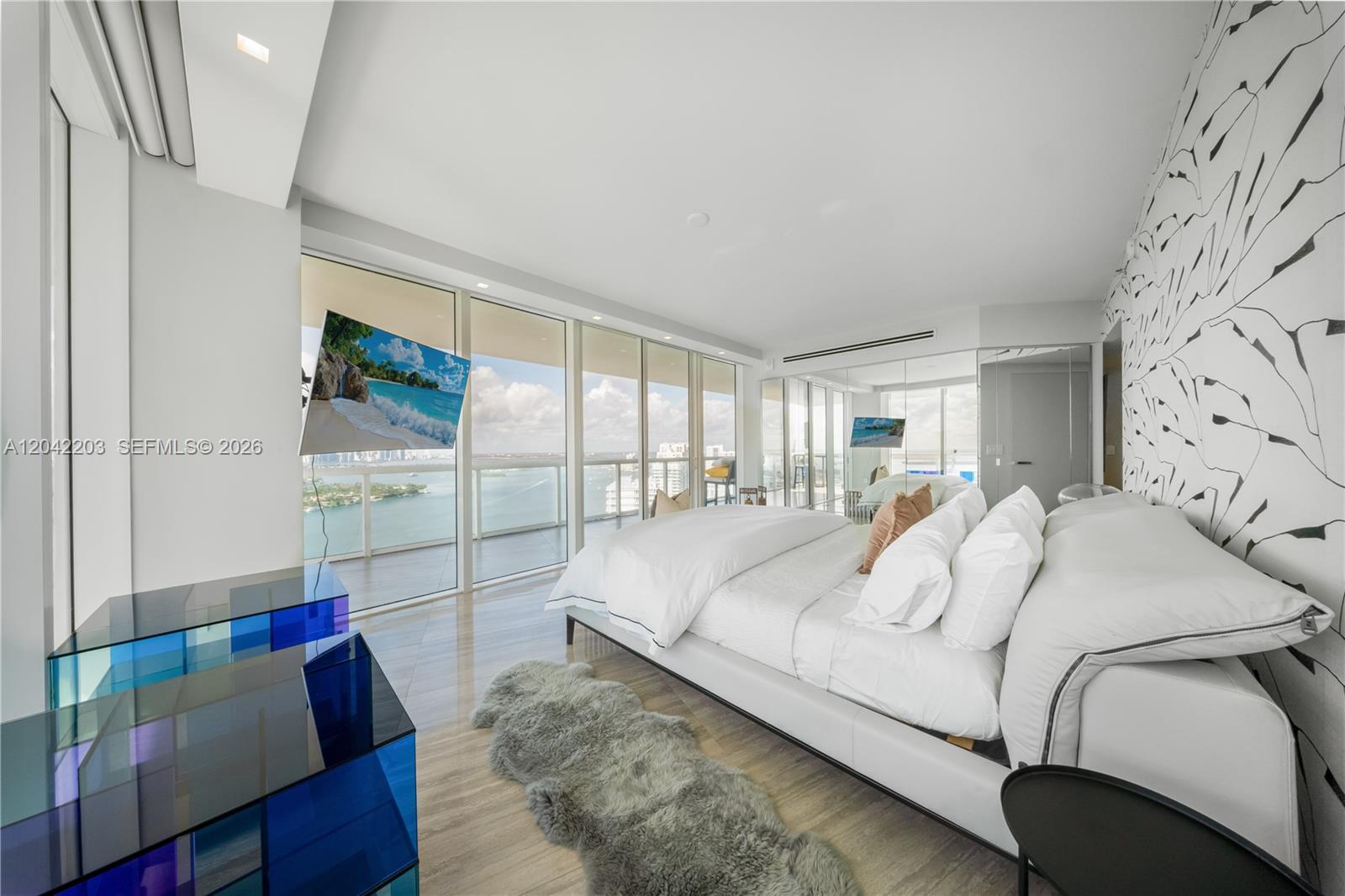 450 Alton Road, Unit 3301 Miami Beach, FL 33139 - Photo 19 of 45
