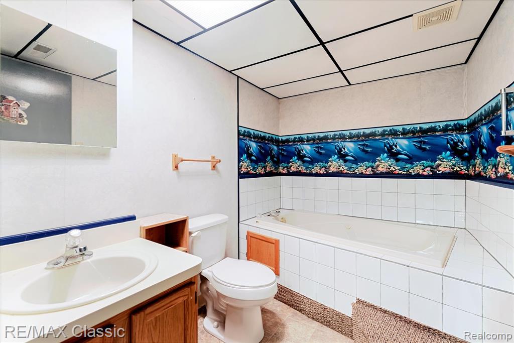 9039 Lake E Road, Unit 45 Clarkston, MI 48348 - Photo 41 of 53