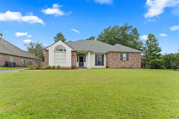 $480,000 | 6214 Riverine Drive, Baton Rouge, LA 70820