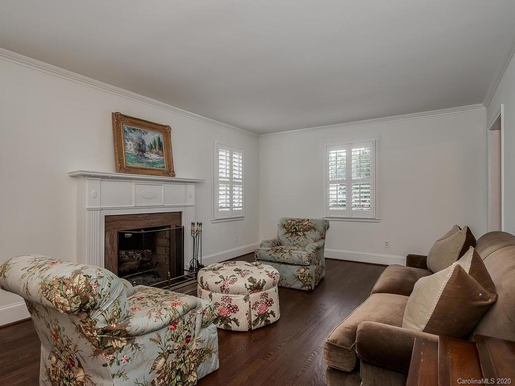 1226 Providence Road Charlotte, NC 28207 - Photo 8 of 32 Gallery Image 8