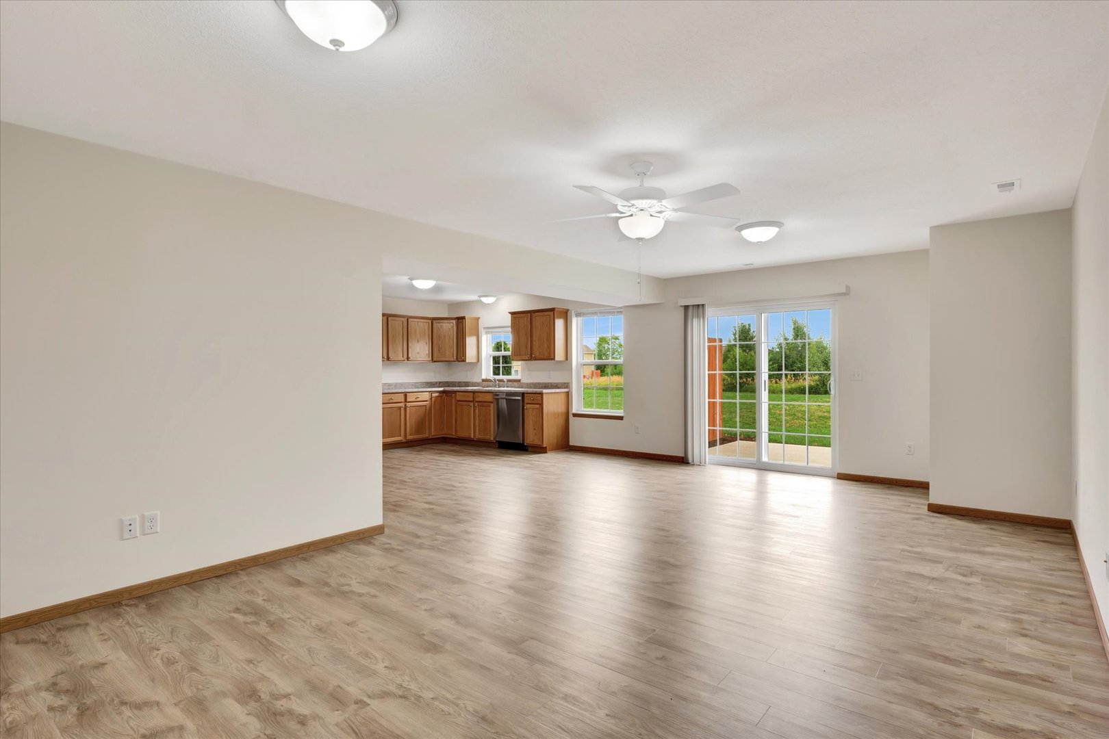 3317 Boulder Ridge Drive Champaign, IL 61822 - Photo 3 of 27