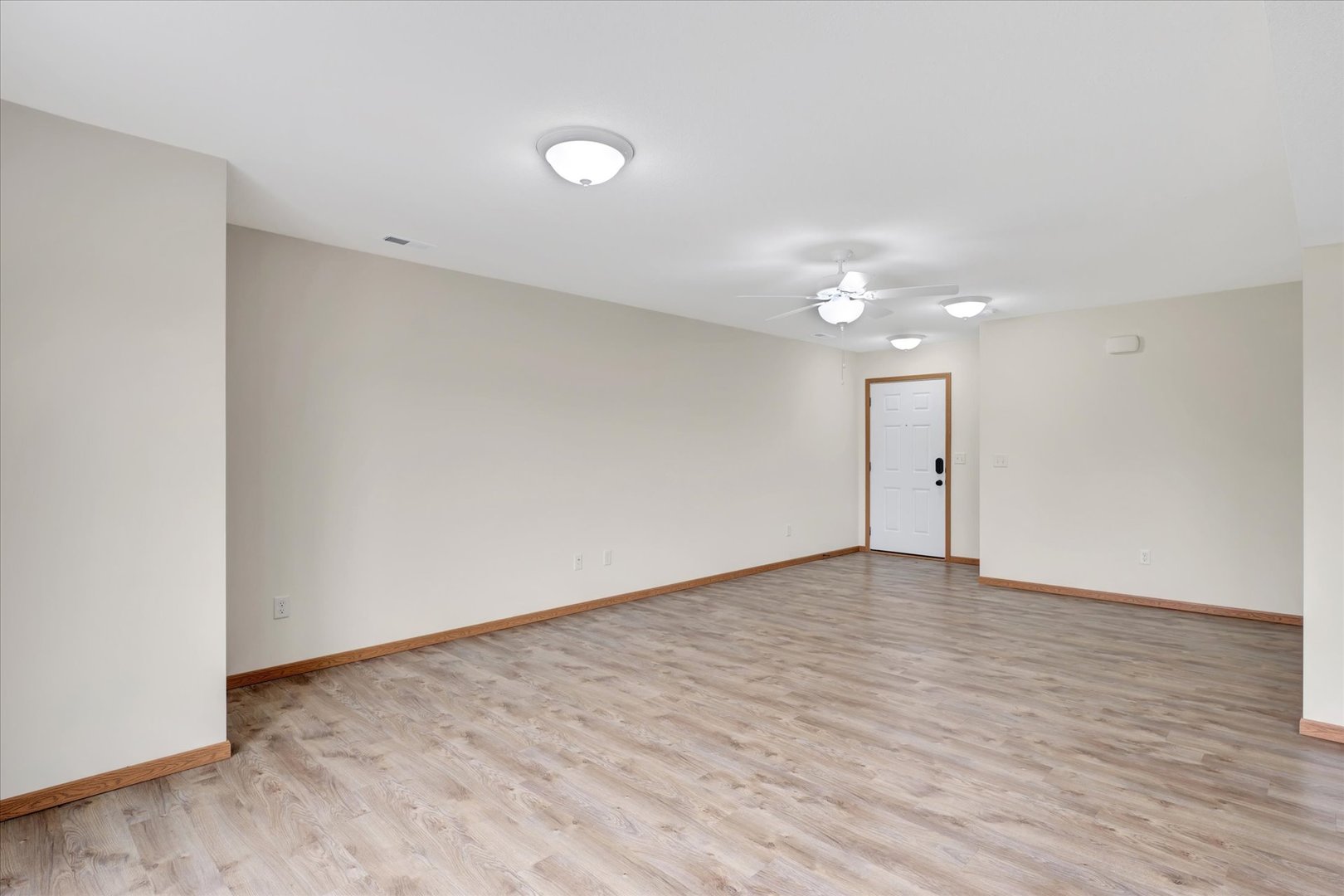 3317 Boulder Ridge Drive Champaign, IL 61822 - Photo 5 of 27