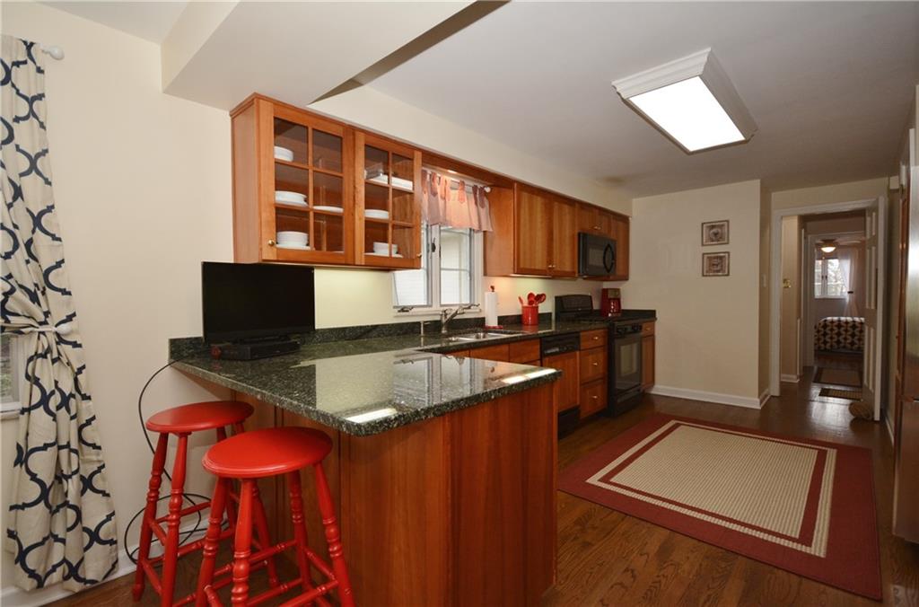 104 Buckingham Road Fox Chapel, PA 15215 - Photo 6 of 25 Gallery Image 6