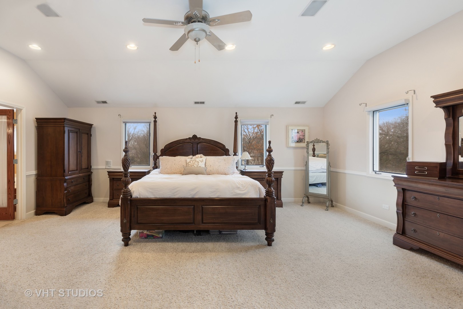 2126 Pine Road Homewood, IL 60430 - Photo 12 of 22 a bedroom with a bed and a television