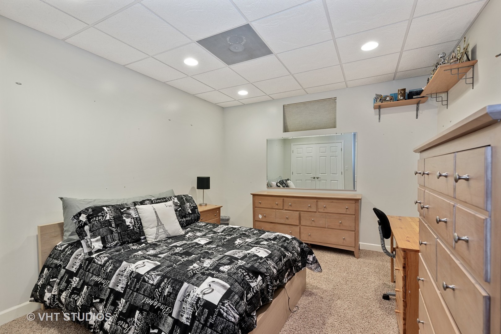 2126 Pine Road Homewood, IL 60430 - Photo 20 of 22 a bedroom with a bed and a dresser