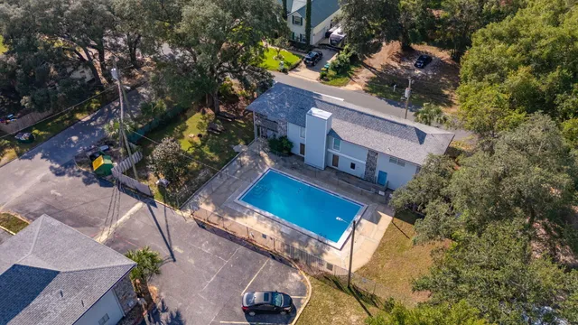 $142,000 | 201 East College Boulevard, Unit 13, Niceville, FL 32578