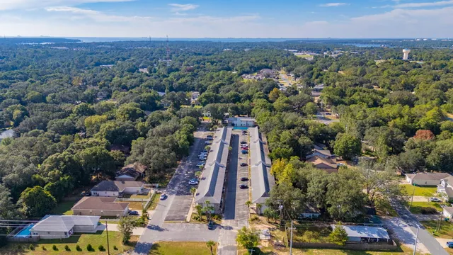 $142,000 | 201 East College Boulevard, Unit 13, Niceville, FL 32578