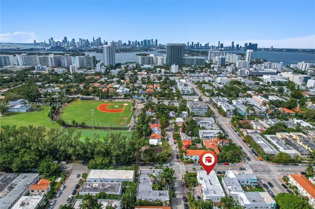 $3,500 | 1457 Meridian Avenue, Unit 204, Miami Beach, FL 33139