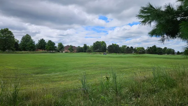 $2,600 | 801 Veterans Lane, Crown Point, IN 46307