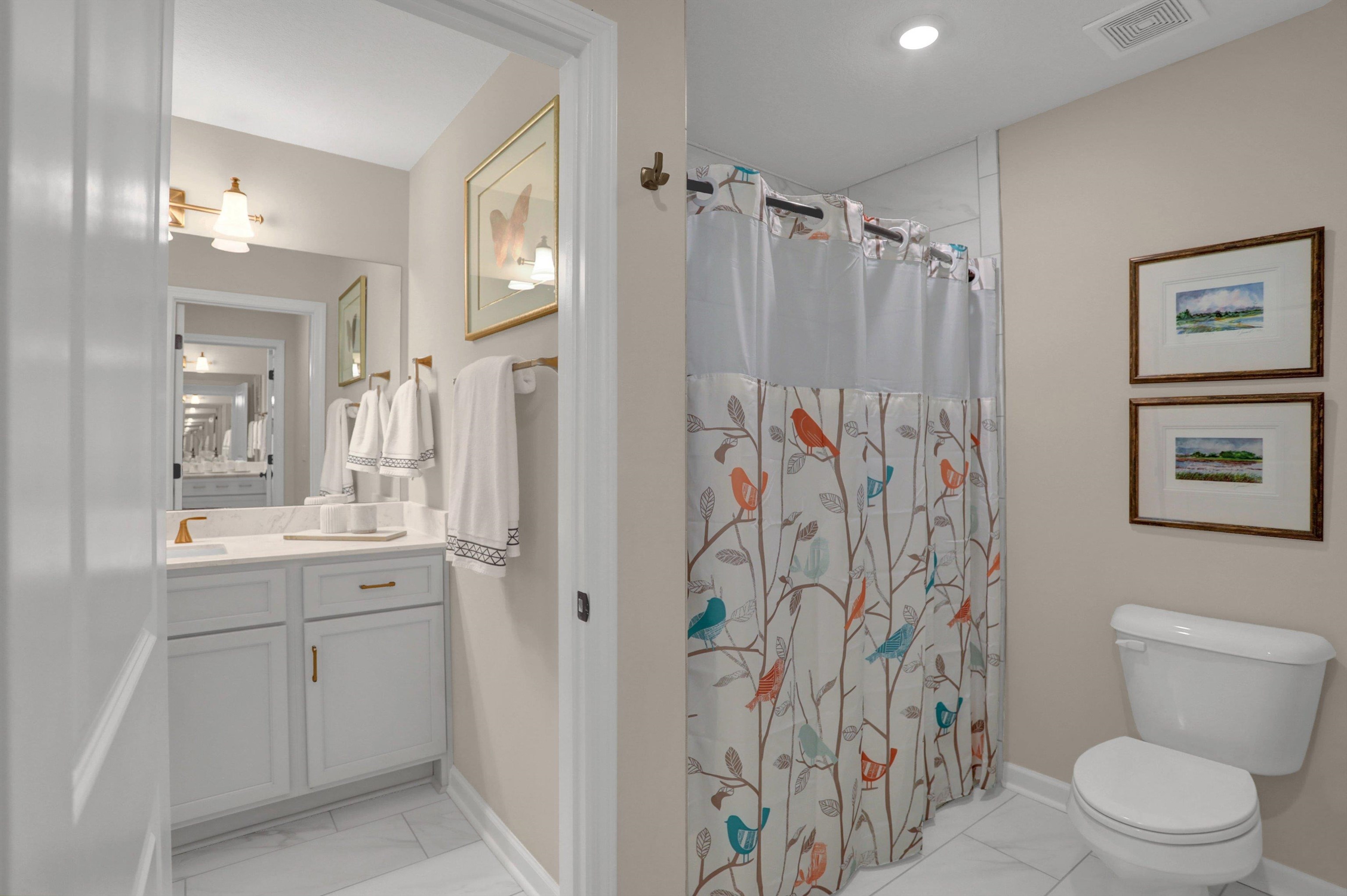 1237 Monroe Hill Circle West Collierville, TN 38017 - Photo 21 of 37 The perfect solution for multiple guests & family! This one also sports a private walk-in closet! Don't miss it!