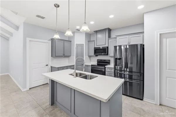 $1,800 | 8707 Quietud Street, Edinburg, TX 78542