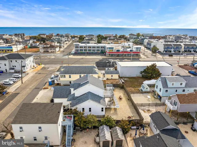 $1,649,999 | 108 West 22nd Street, Ship Bottom, NJ 08008
