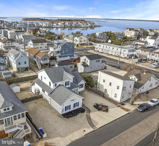 $1,649,999 | 108 West 22nd Street, Ship Bottom, NJ 08008