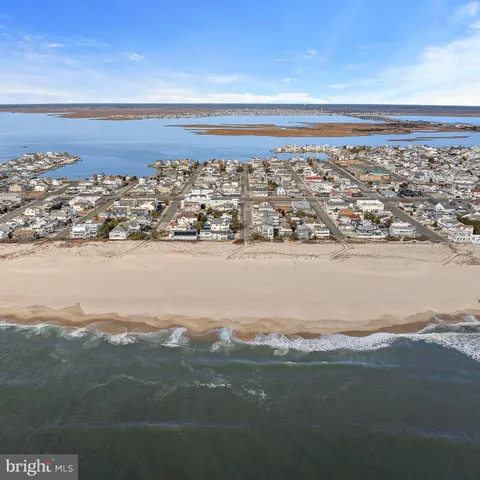 $1,649,999 | 108 West 22nd Street, Ship Bottom, NJ 08008