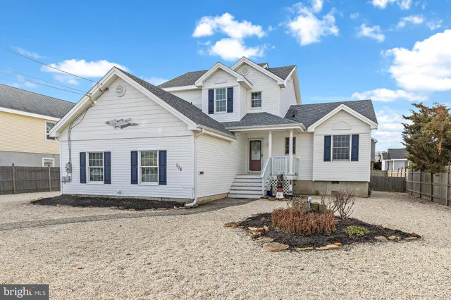 $1,649,999 | 108 West 22nd Street, Ship Bottom, NJ 08008