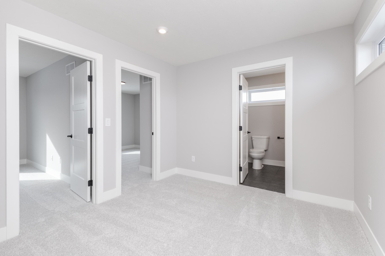 5303 Finlen Lane Bloomington, IL 61705 - Photo 36 of 58