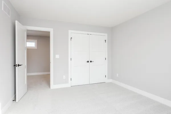 $595,000 | 5303 Finlen Lane, Bloomington, IL 61705