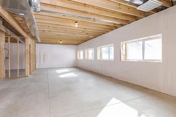 $595,000 | 5303 Finlen Lane, Bloomington, IL 61705