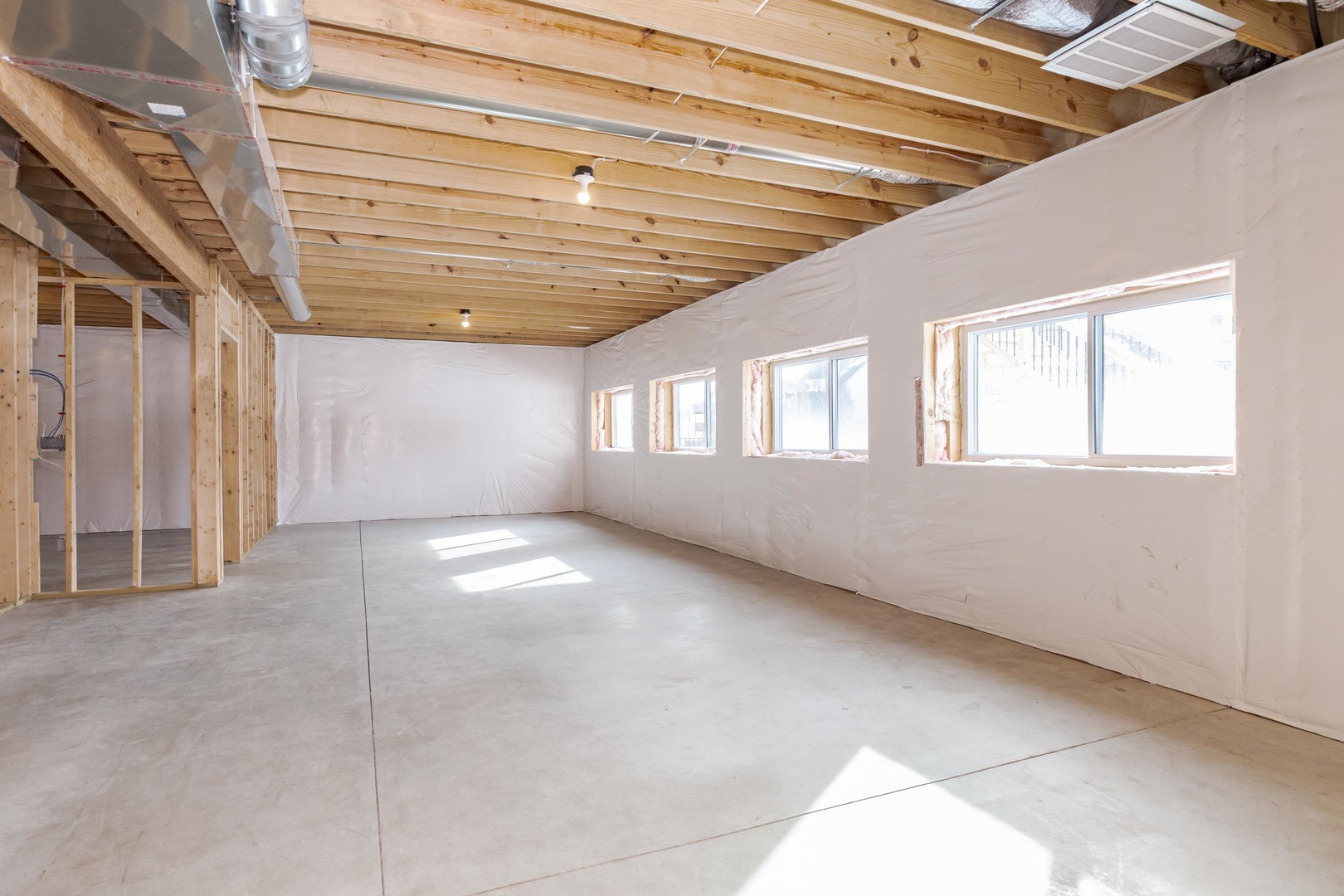 5303 Finlen Lane Bloomington, IL 61705 - Photo 47 of 58 a view of an empty room with a window