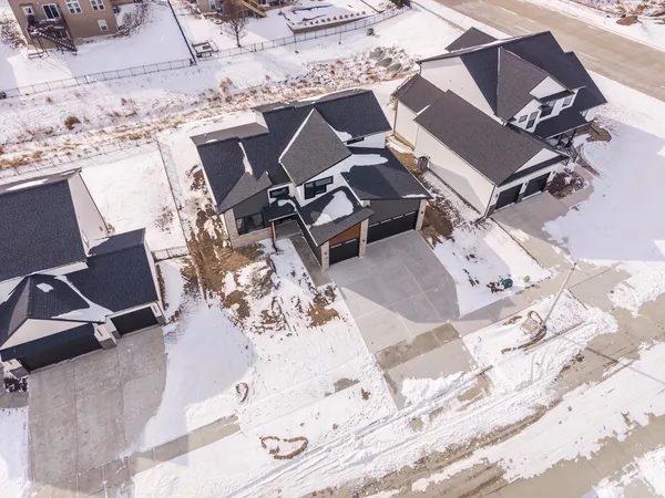 $595,000 | 5303 Finlen Lane, Bloomington, IL 61705