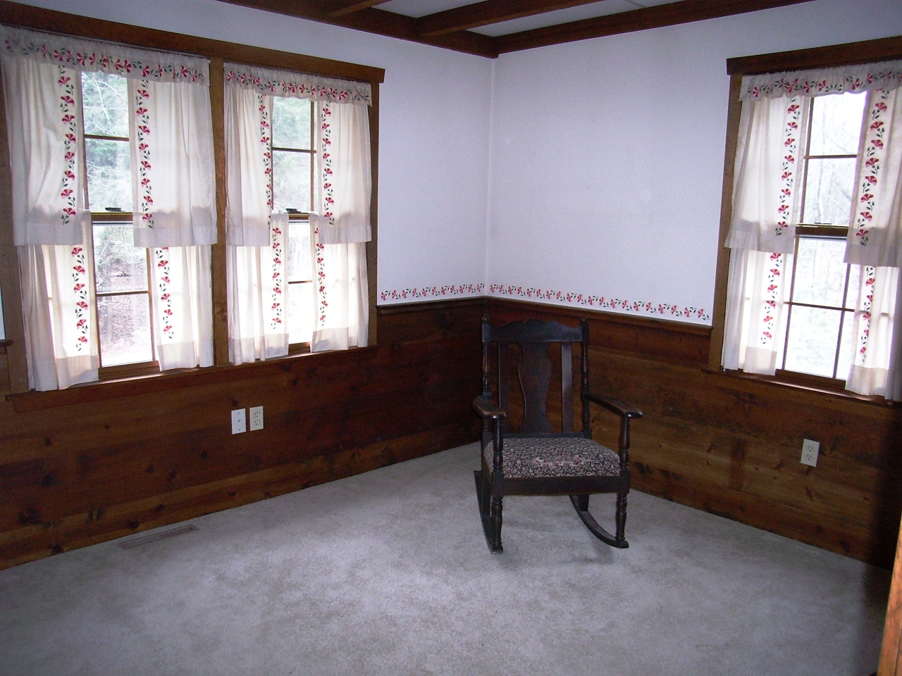 87 County Road Huntington, MA 01050 - Photo 11 of 19 a living room with furniture
