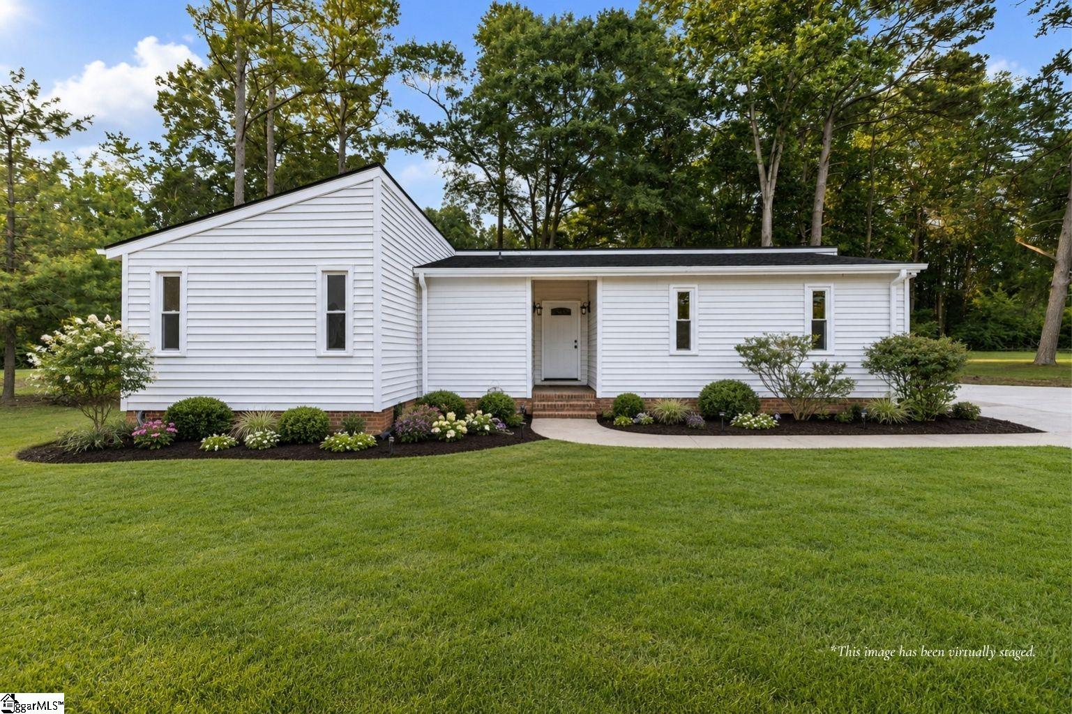 101 Cedar Lane Easley, SC 29642 - Photo 2 of 24