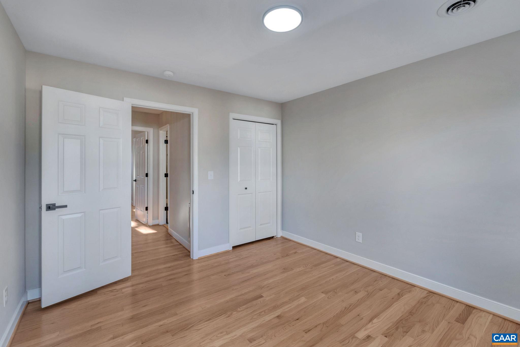 2754 Hydraulic Road Charlottesville, VA 22901 - Photo 14 of 20