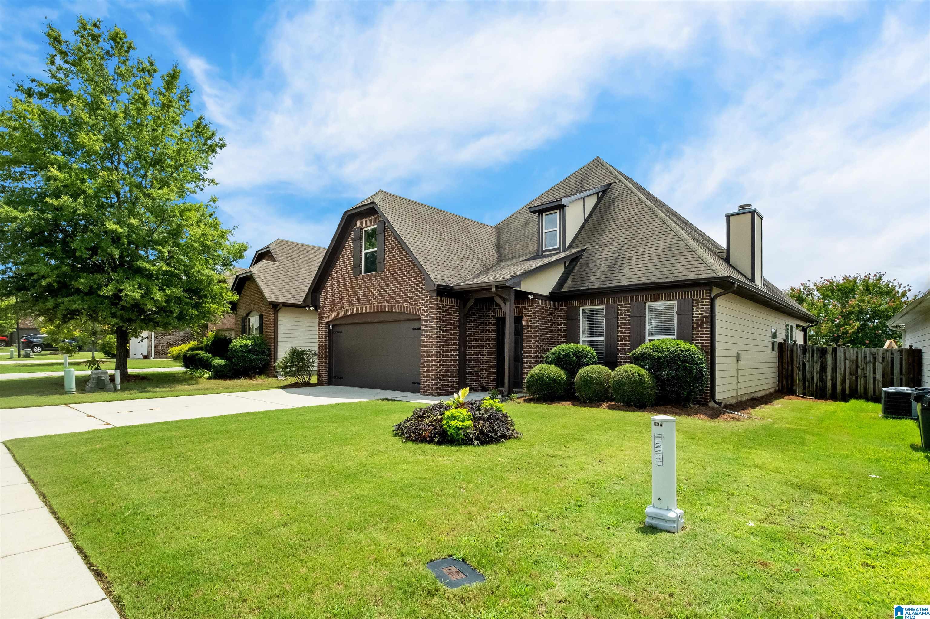 1012 Valhalla Way Calera, AL 35040 - Photo 2 of 39