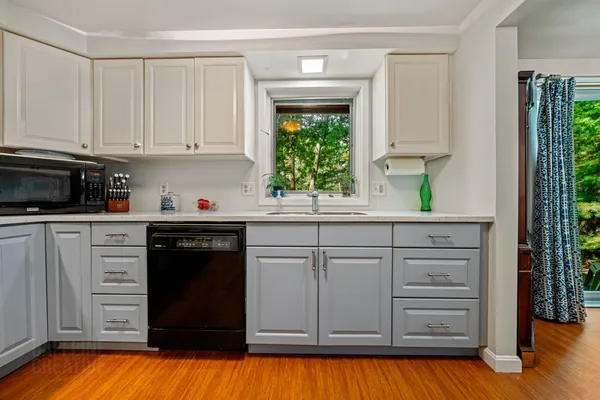$495,000 | 1 Karynel Drive, Unit 1, South Portland, ME 04106