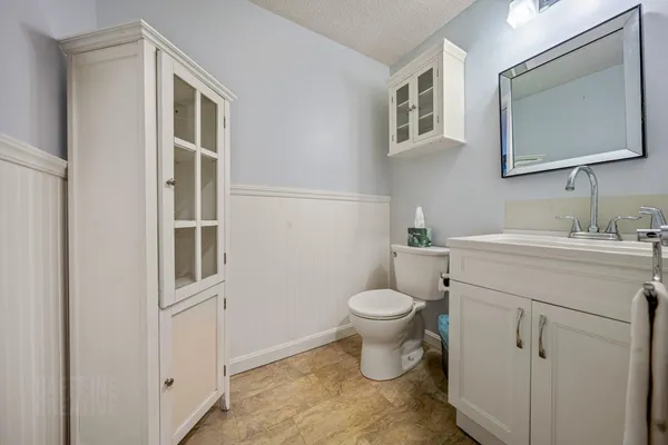 $495,000 | 1 Karynel Drive, Unit 1, South Portland, ME 04106
