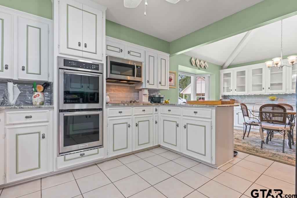 503 Pinehill Road Henderson, TX 75654 - Photo 7 of 44