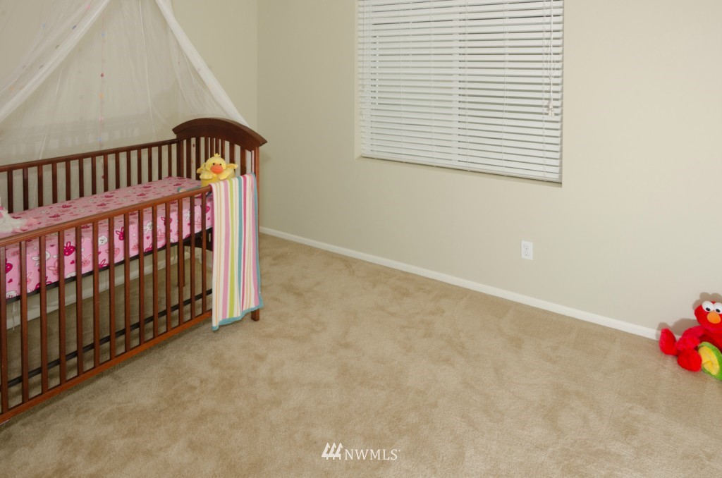 10621 Ross Road, Unit A Bothell, WA 98011 - Photo 14 of 24 Gallery Image 14