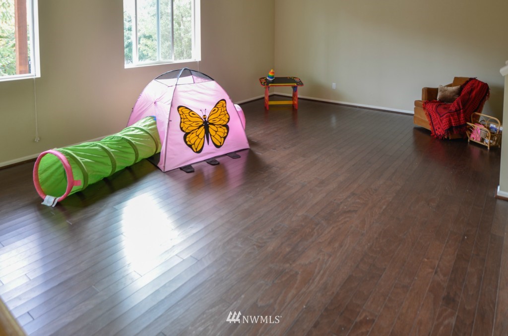 10621 Ross Road, Unit A Bothell, WA 98011 - Photo 22 of 24 Gallery Image 22