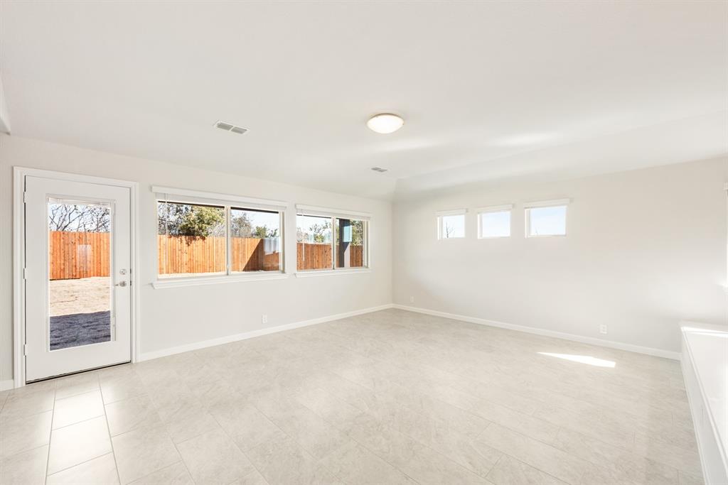 3662 Jordan Way Kaufman, TX 75142 - Photo 14 of 40