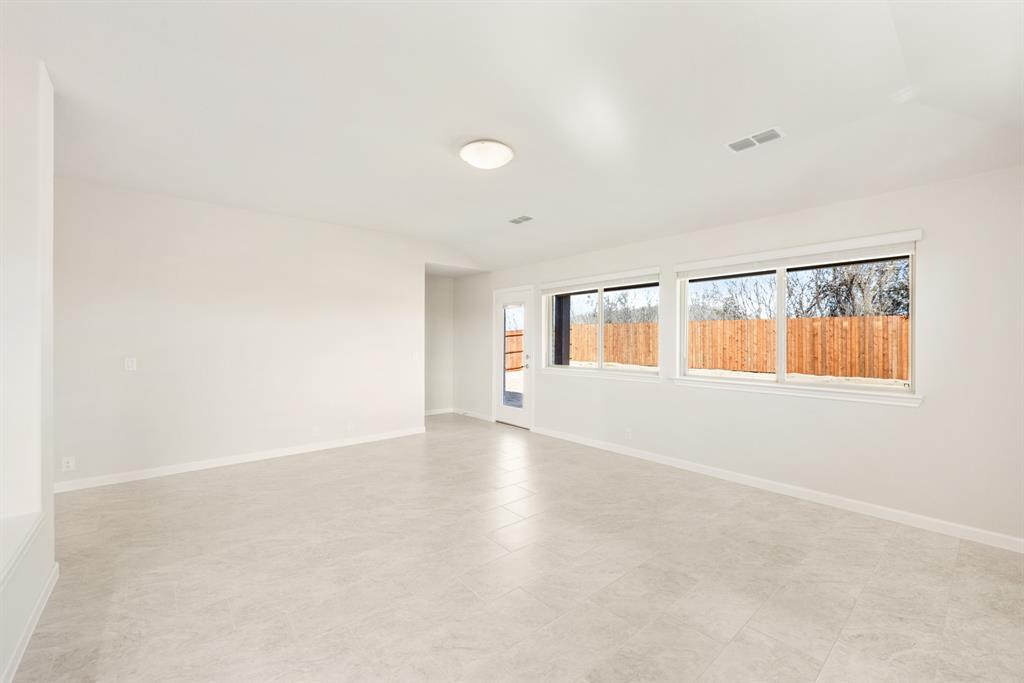 3662 Jordan Way Kaufman, TX 75142 - Photo 15 of 40