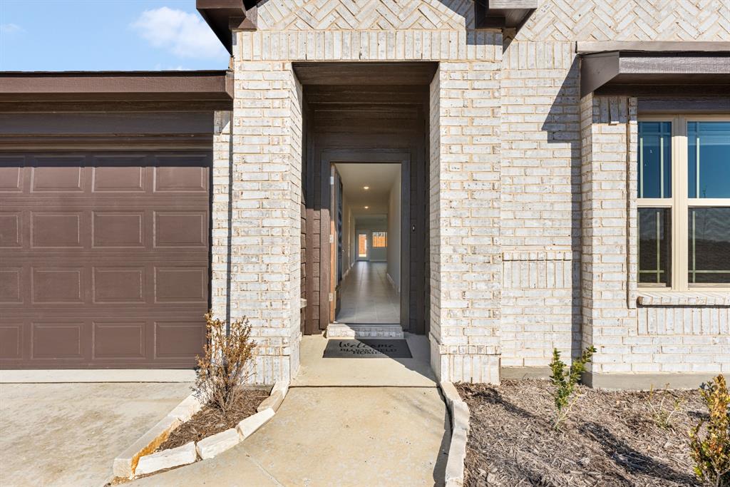 3662 Jordan Way Kaufman, TX 75142 - Photo 4 of 40