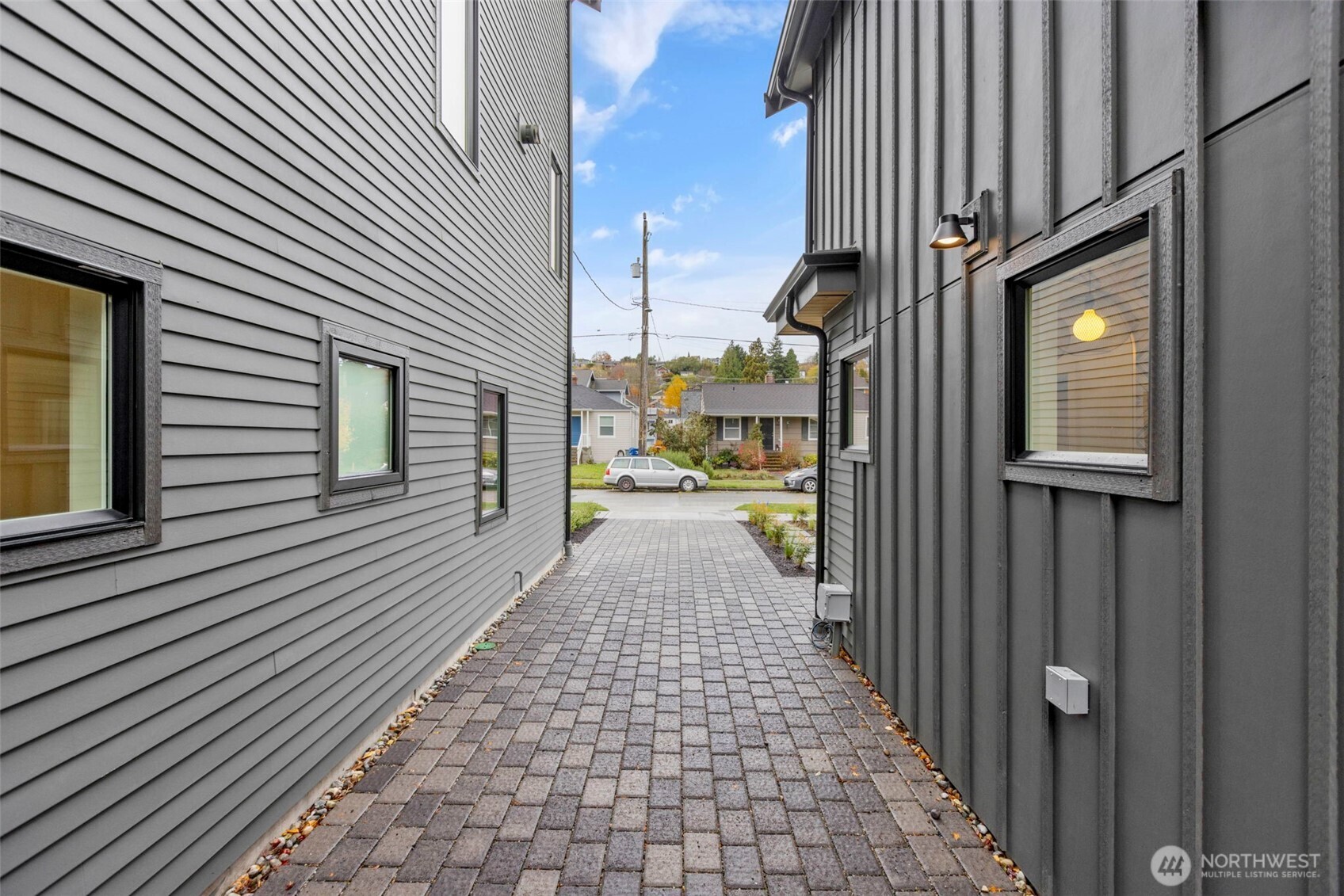 3404 33rd Avenue West Seattle, WA 98199 - Photo 28 of 29 a view of a pathway both side of a house
