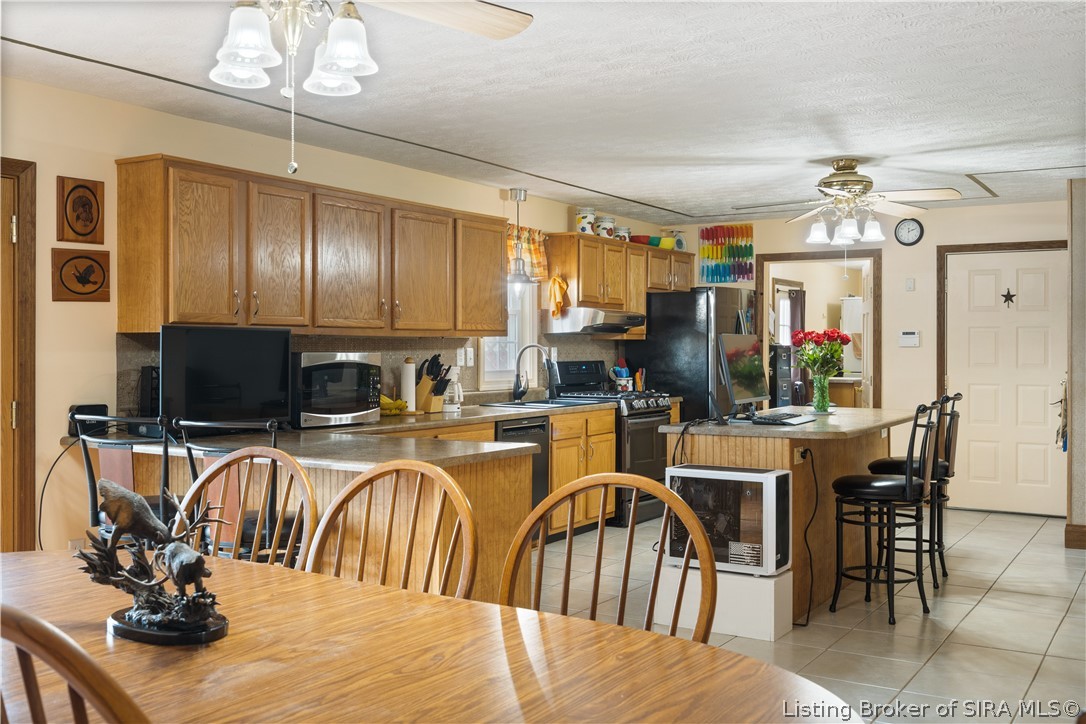 350 North Boatman Road Scottsburg, IN 47170 - Photo 8 of 40 Gallery Image 8