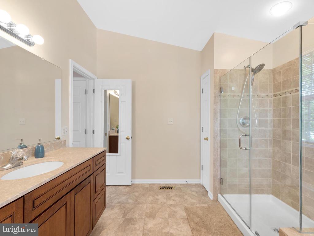 796 Danza Road Severn, MD 21144 - Photo 22 of 47 Master Bathroom