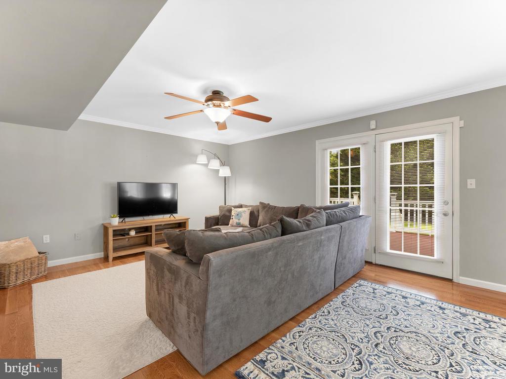 796 Danza Road Severn, MD 21144 - Photo 7 of 47 Family Room
