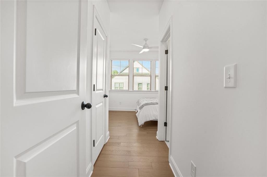 3927 Allegretto Circle Atlanta, GA 30339 - Photo 23 of 54 a view of a bathroom with bathtub and shower