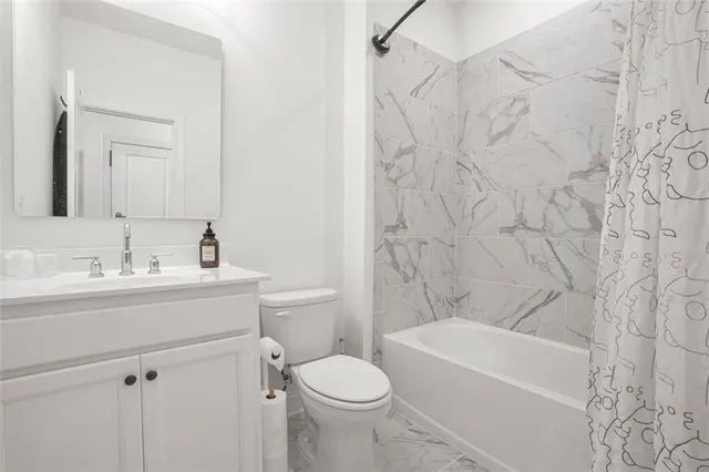 $499,000 | 3927 Allegretto Circle, Atlanta, GA 30339