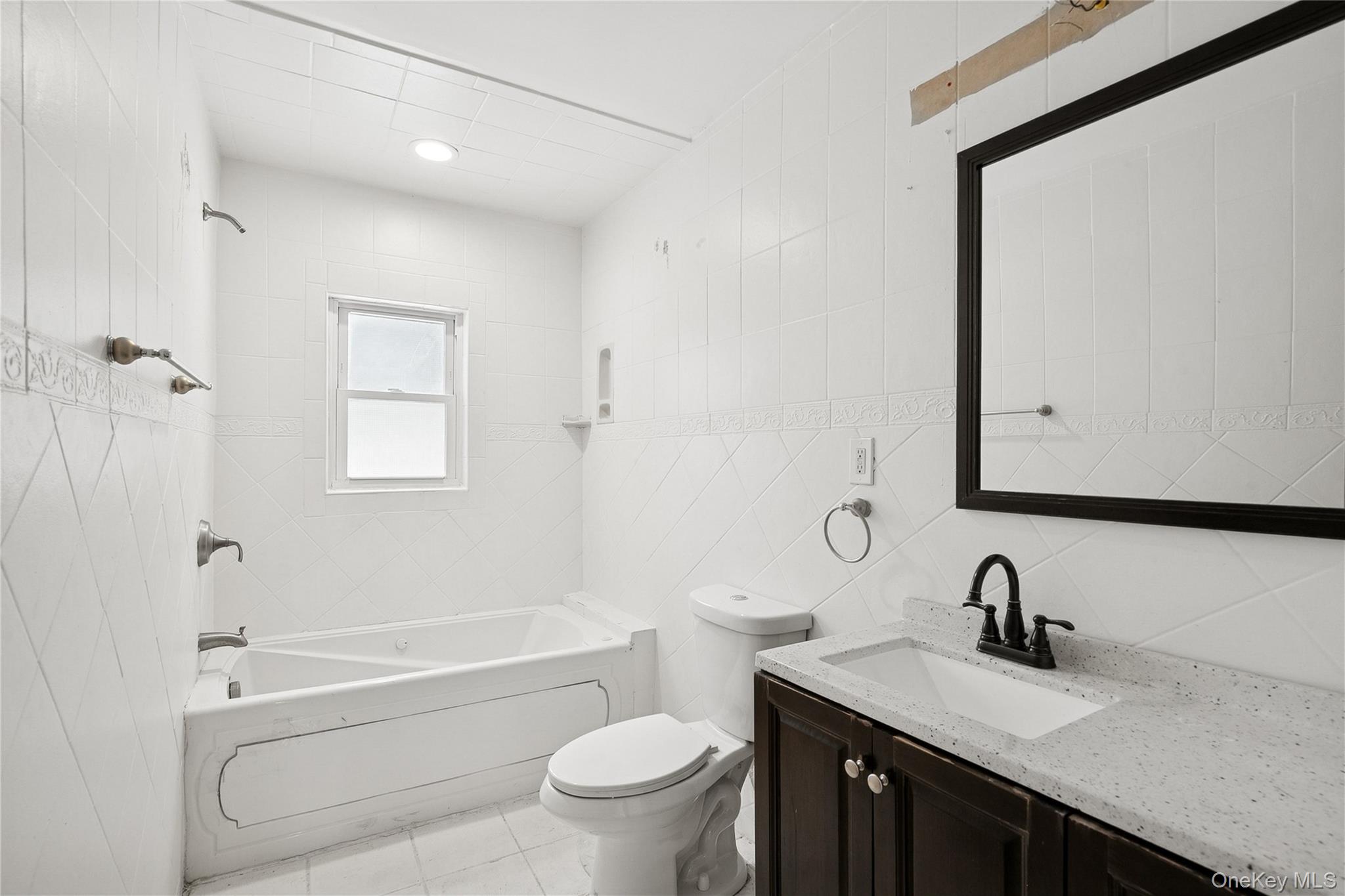 549 Woodbury Road Cold Spring Harbor, NY 11724 - Photo 44 of 47