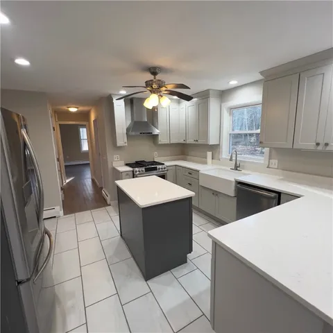 $825,000 | 155 Beechwood Hill Trail, Exeter, RI 02822