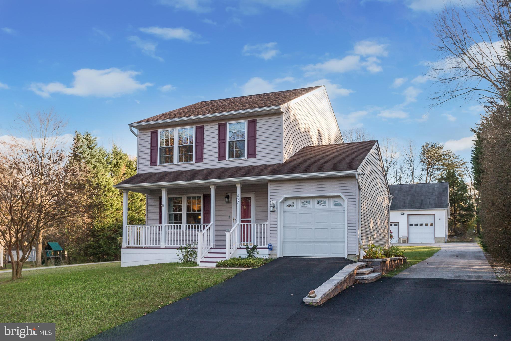 697 Mesquite Road Severn, MD 21144 - Photo 1 of 43 Welcome to 697 Mesquite Road!