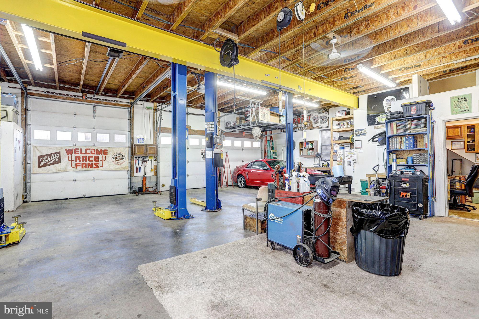 697 Mesquite Road Severn, MD 21144 - Photo 4 of 43 Detached Garage Workshop Lifts