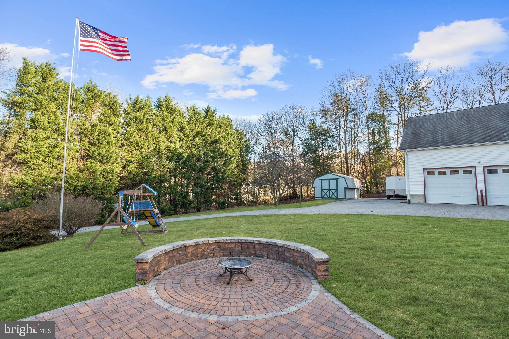 697 Mesquite Road Severn, MD 21144 - Photo 34 of 43 Fire Pit