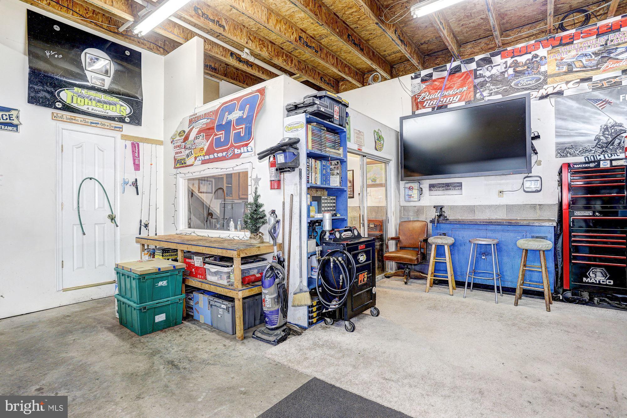 697 Mesquite Road Severn, MD 21144 - Photo 5 of 43 Detached Garage Workshop Office