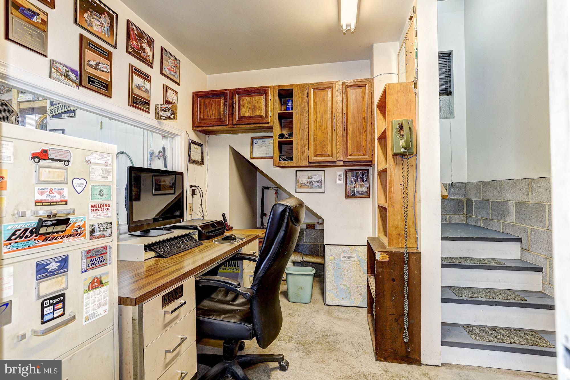 697 Mesquite Road Severn, MD 21144 - Photo 6 of 43 Detached Garage Workshop Office