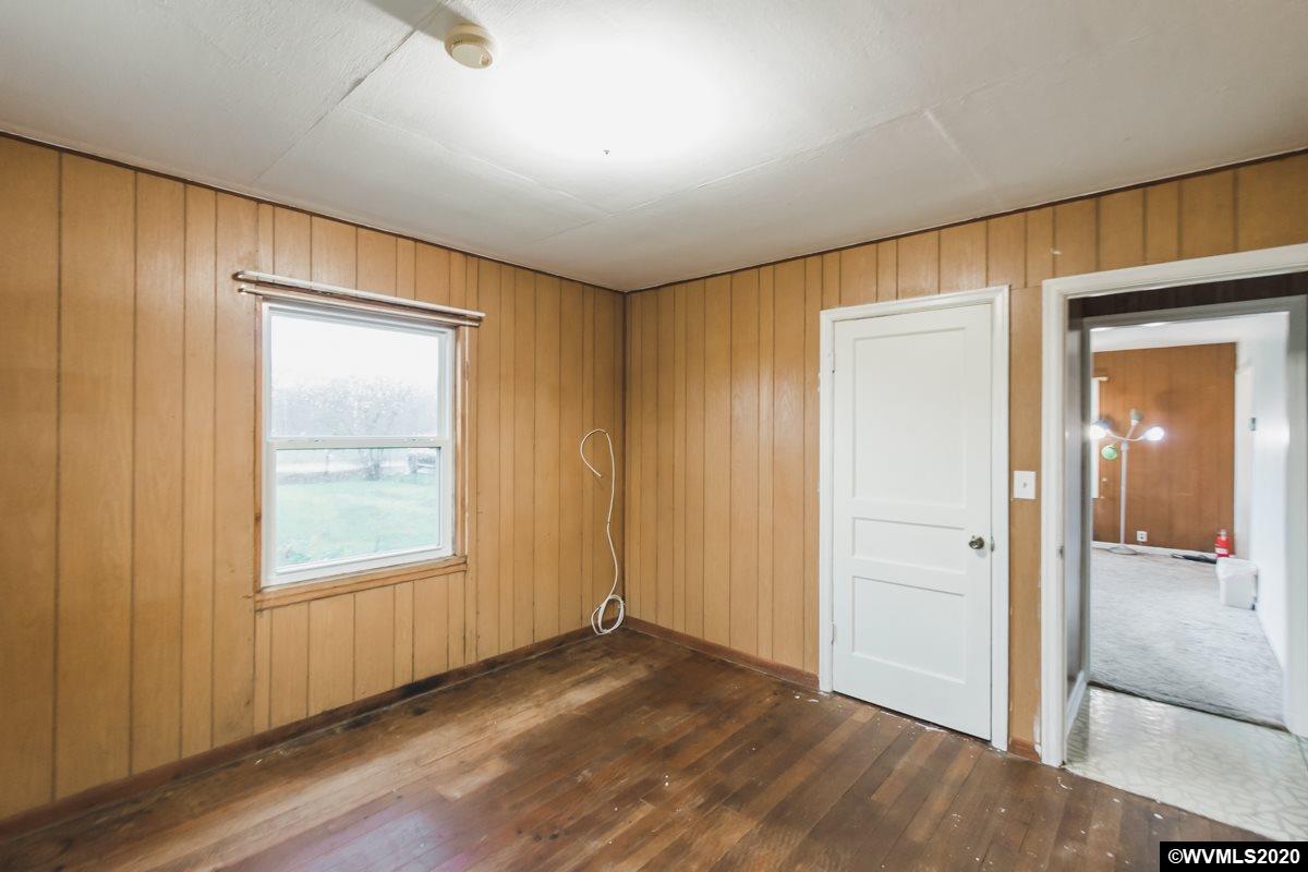 34249 Fry Road Southeast Albany, OR 97322 - Photo 4 of 42